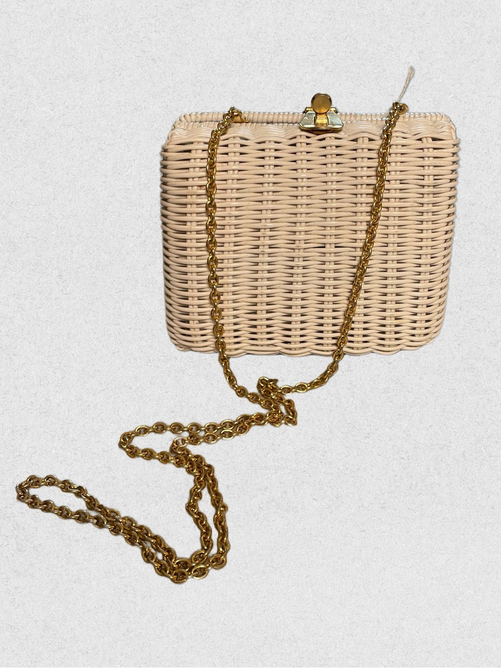 1960s La Regale Woven white Rattan Crossbody Bag with Gold Chain